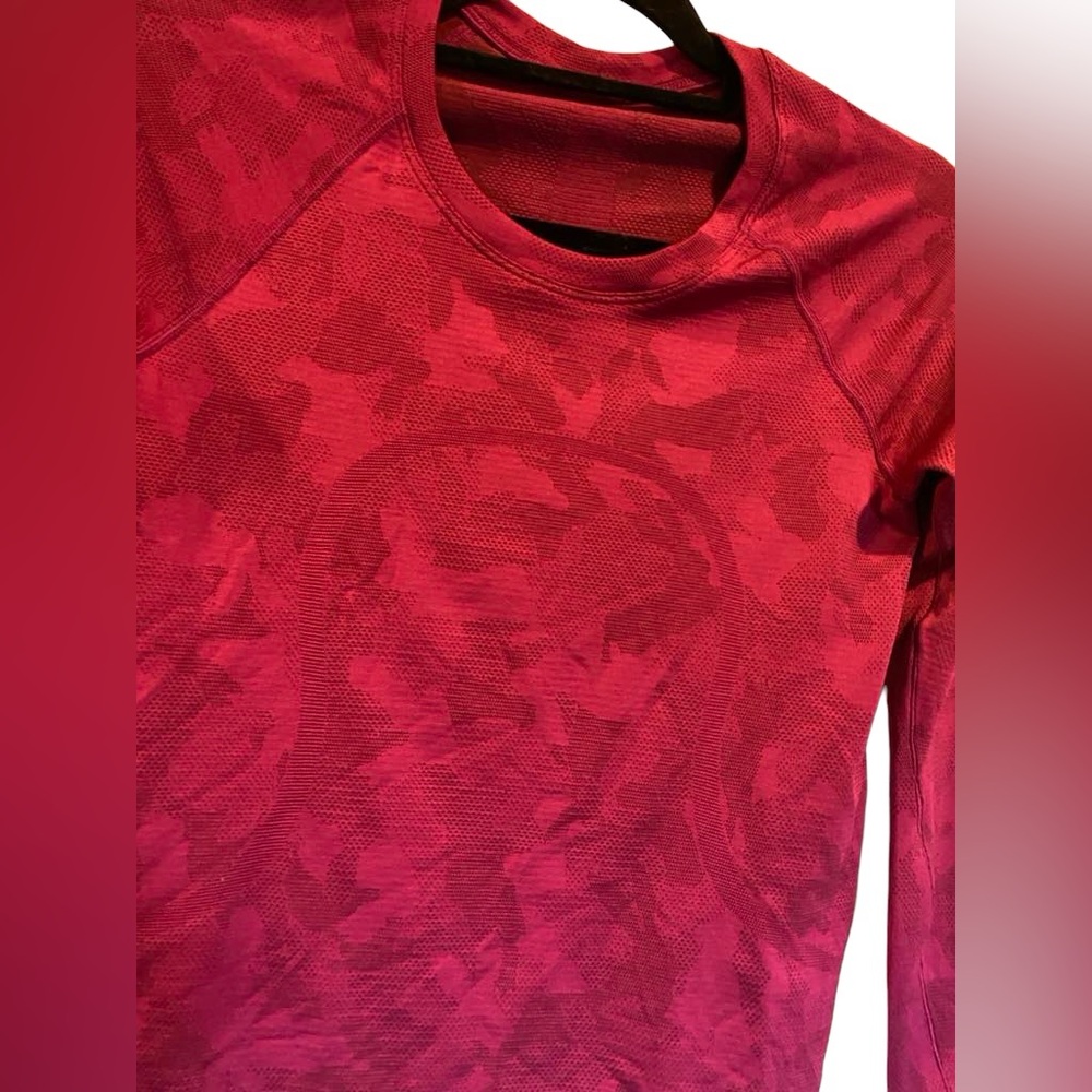 Lululemon Race Length Swiftly Size 4 - image 3